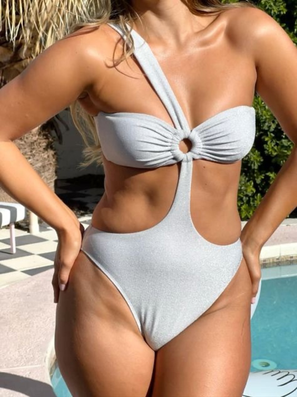 Dippin Daisies NWT Swimsuit Medium